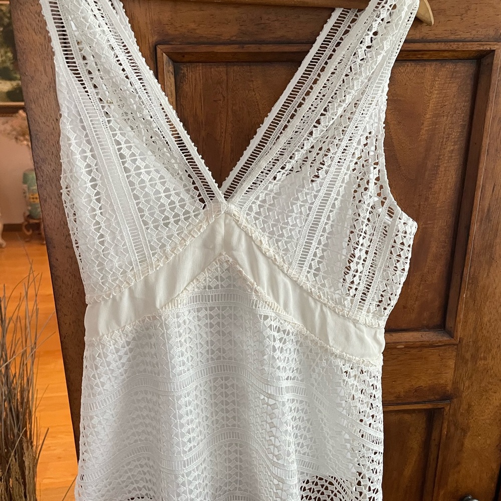 White Derek Lam 10 Crosby Eyelet Top - Size 10 - NWT